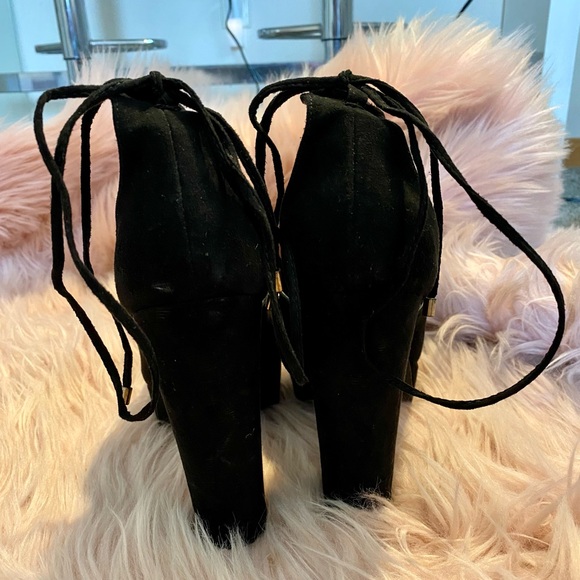 Shawne Platform Heeled Sandal - Picture 4 of 7